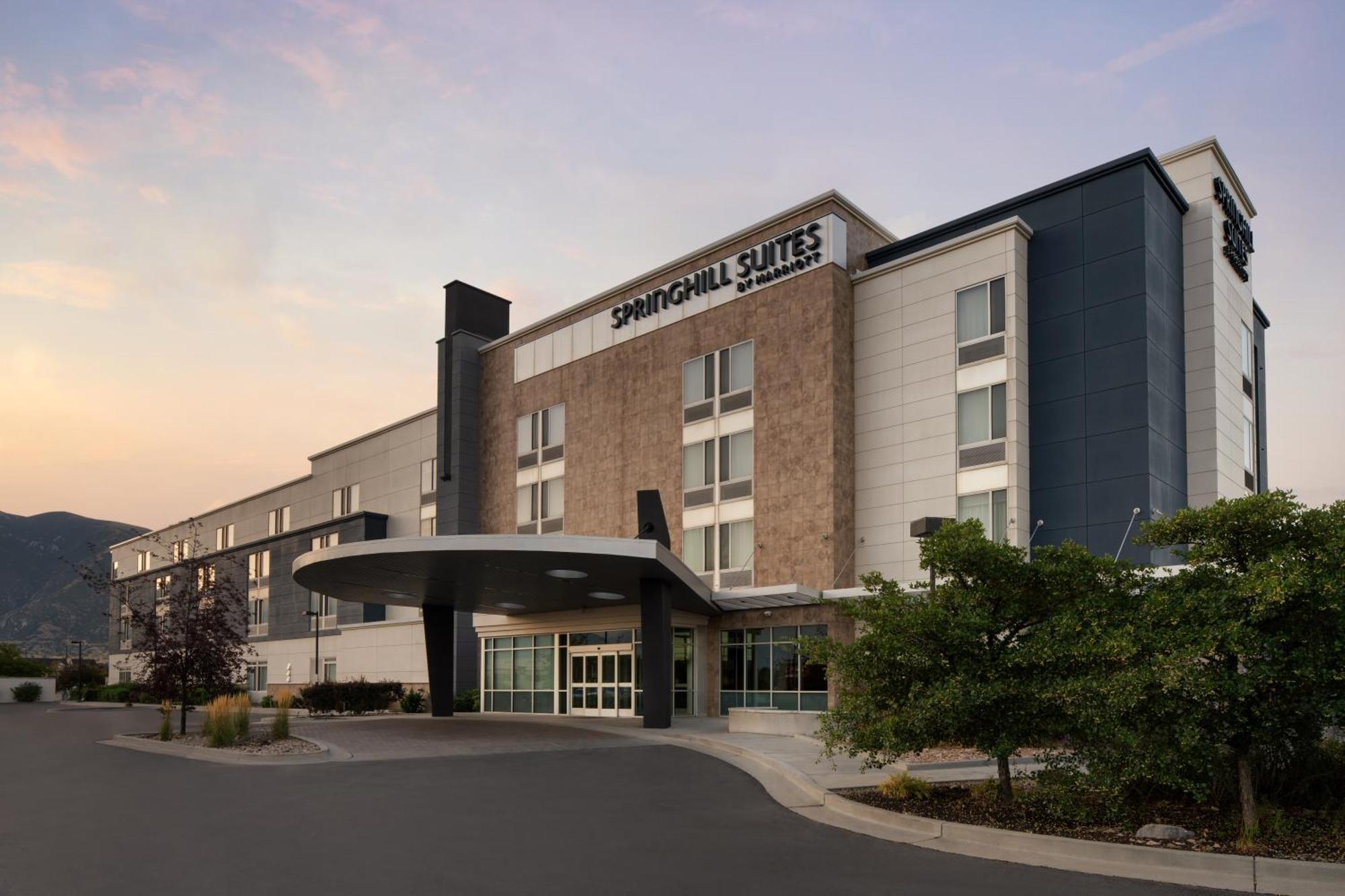 Springhill Suites By Marriott Salt Lake City Draper Exterior photo